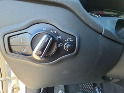 Used 2014 Audi Q5 2.0T Premium Plus w/ Premium Plus Package AWD/4WD image 26