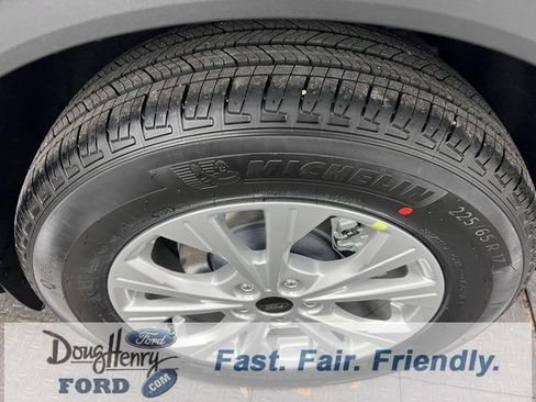 New 2026 Ford Escape Active w/ Active Premium Tech Pack FWD image 25