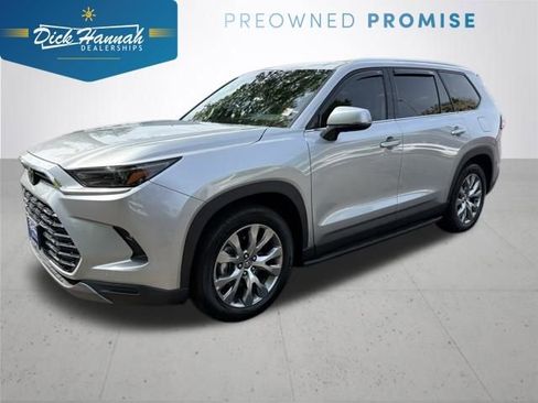 Used 2024 Toyota Grand Highlander AWD image 1