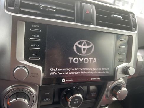 Used 2021 Toyota 4Runner SR5 AWD/4WD image 13