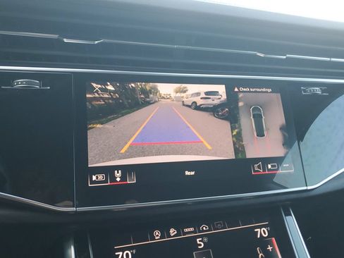 Certified 2023 Audi Q8 Premium w/ Convenience Package AWD/4WD image 27