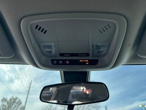 Used 2020 Chevrolet Malibu LS image 34