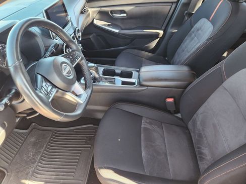 Used 2024 Nissan Sentra SR image 9