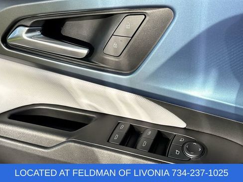 Certified 2025 Chevrolet Equinox EV LT w/ Convenience Package AWD/4WD image 23