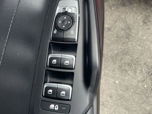 Used 2025 Kia K5 LXS image 13