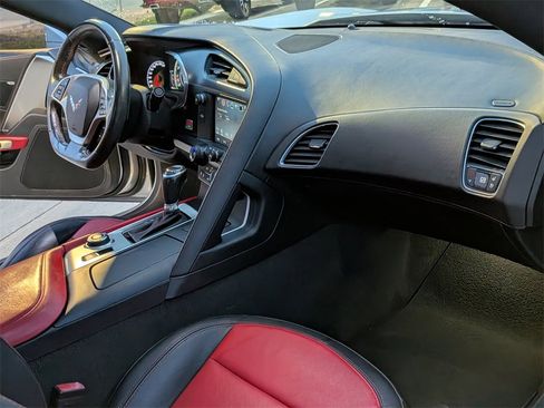 Used 2016 Chevrolet Corvette Stingray Coupe image 24