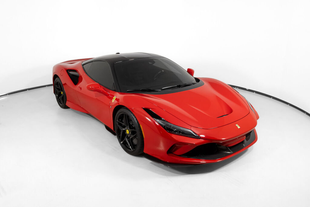 Used 2022 Ferrari F8 Tributo RWD image 12
