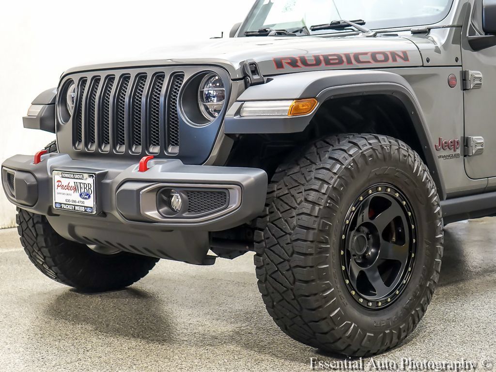 Used 2018 Jeep Wrangler Unlimited Rubicon AWD/4WD image 3