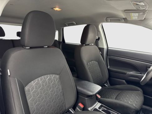 Used 2022 Mitsubishi Outlander Sport ES FWD image 39