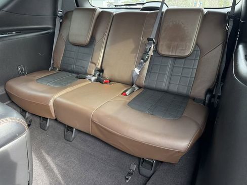 Certified 2019 Nissan Armada Platinum w/ Captain's Chairs Package image 22