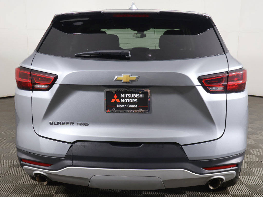 Used 2025 Chevrolet Blazer LT AWD/4WD image 11