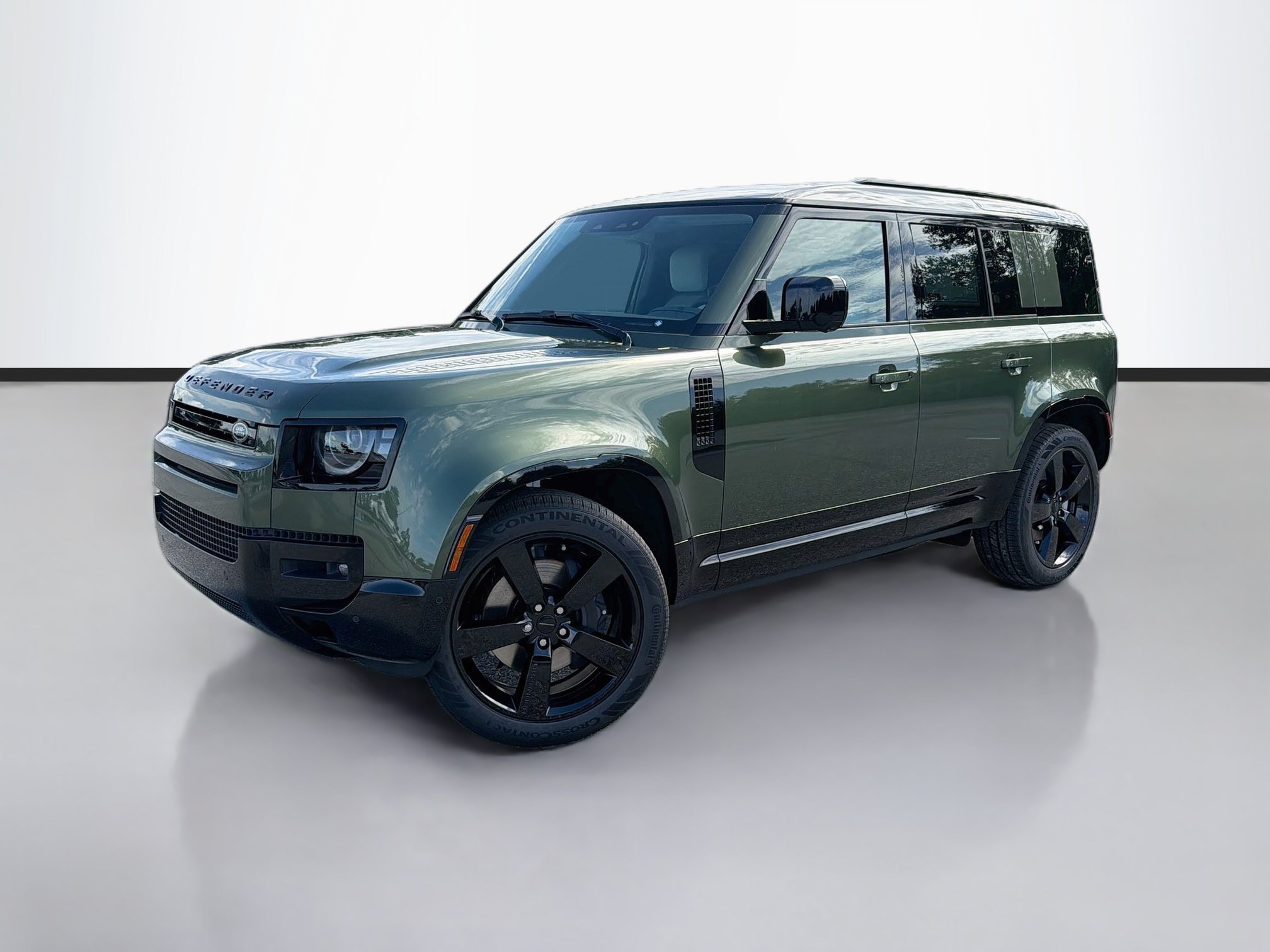 New 2026 Land Rover Defender 110 X-Dynamic SE AWD/4WD image 1