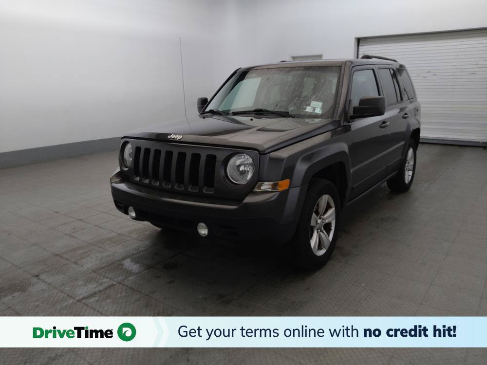 Used 2015 Jeep Patriot Latitude AWD/4WD image 1