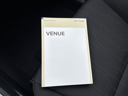 Certified 2023 Hyundai Venue SE image 23