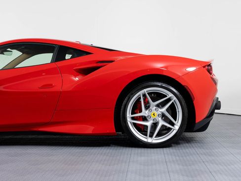 Certified 2020 Ferrari F8 Tributo image 13