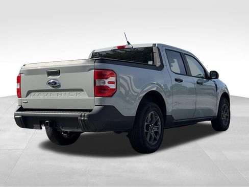 Used 2024 Ford Maverick XLT FWD image 8
