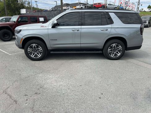 Used 2025 Chevrolet Tahoe Z71 w/ Comfort Package image 6