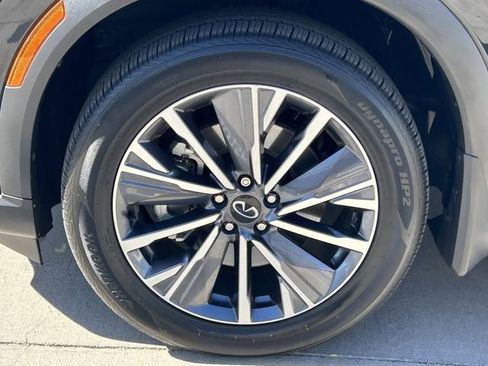 Certified 2026 INFINITI QX60 Luxe w/ Cargo Package AWD/4WD image 10