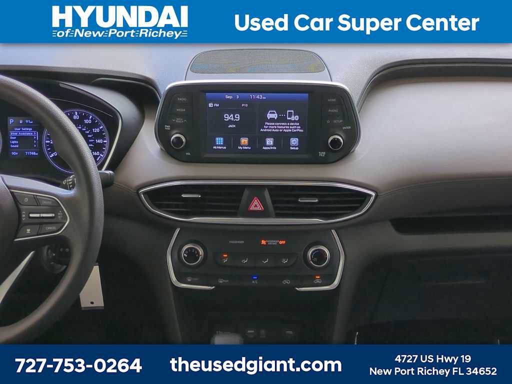 Used 2019 Hyundai Santa Fe SE FWD image 19