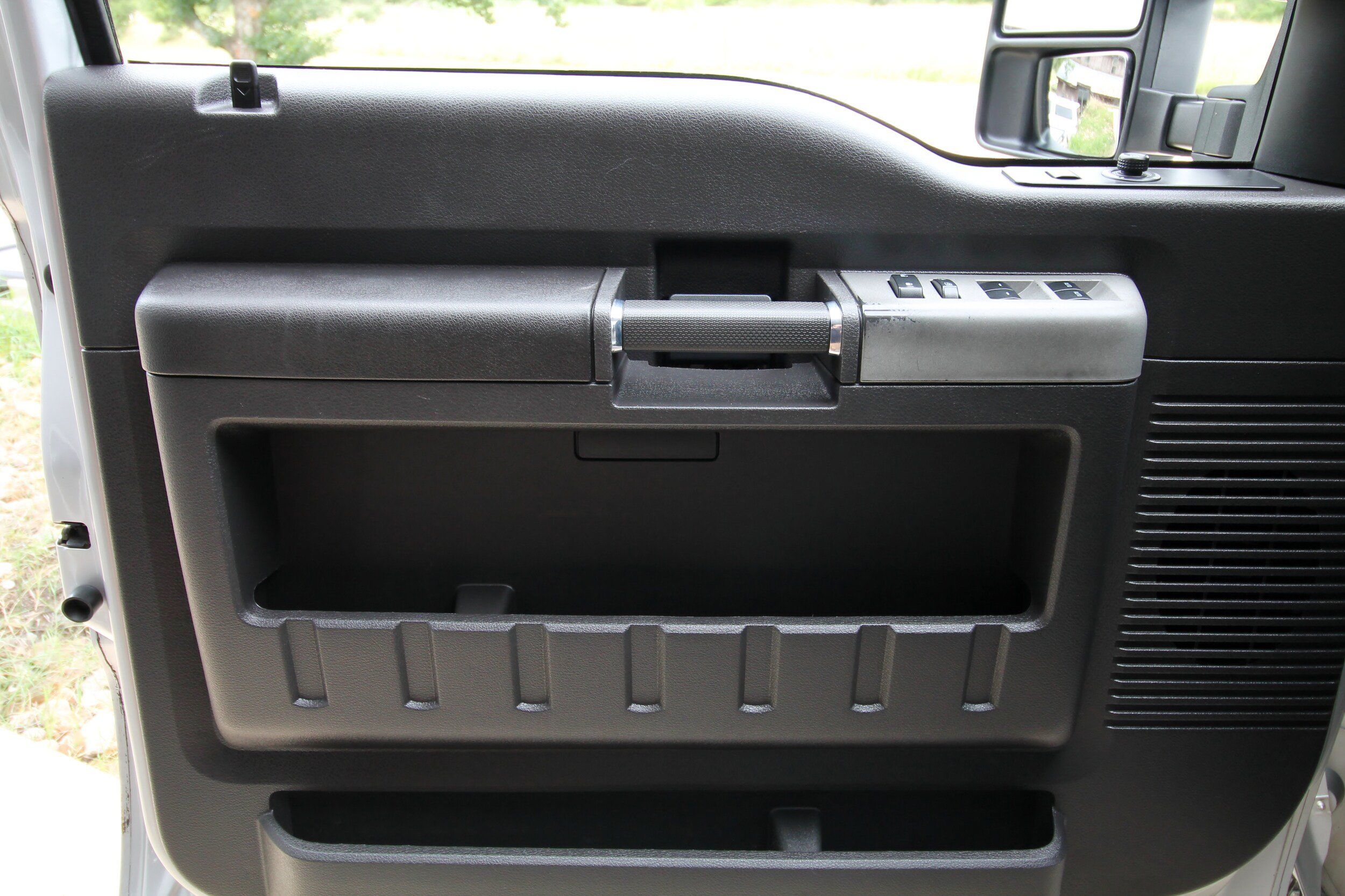 Used 2015 Ford F350 Lariat AWD/4WD image 19
