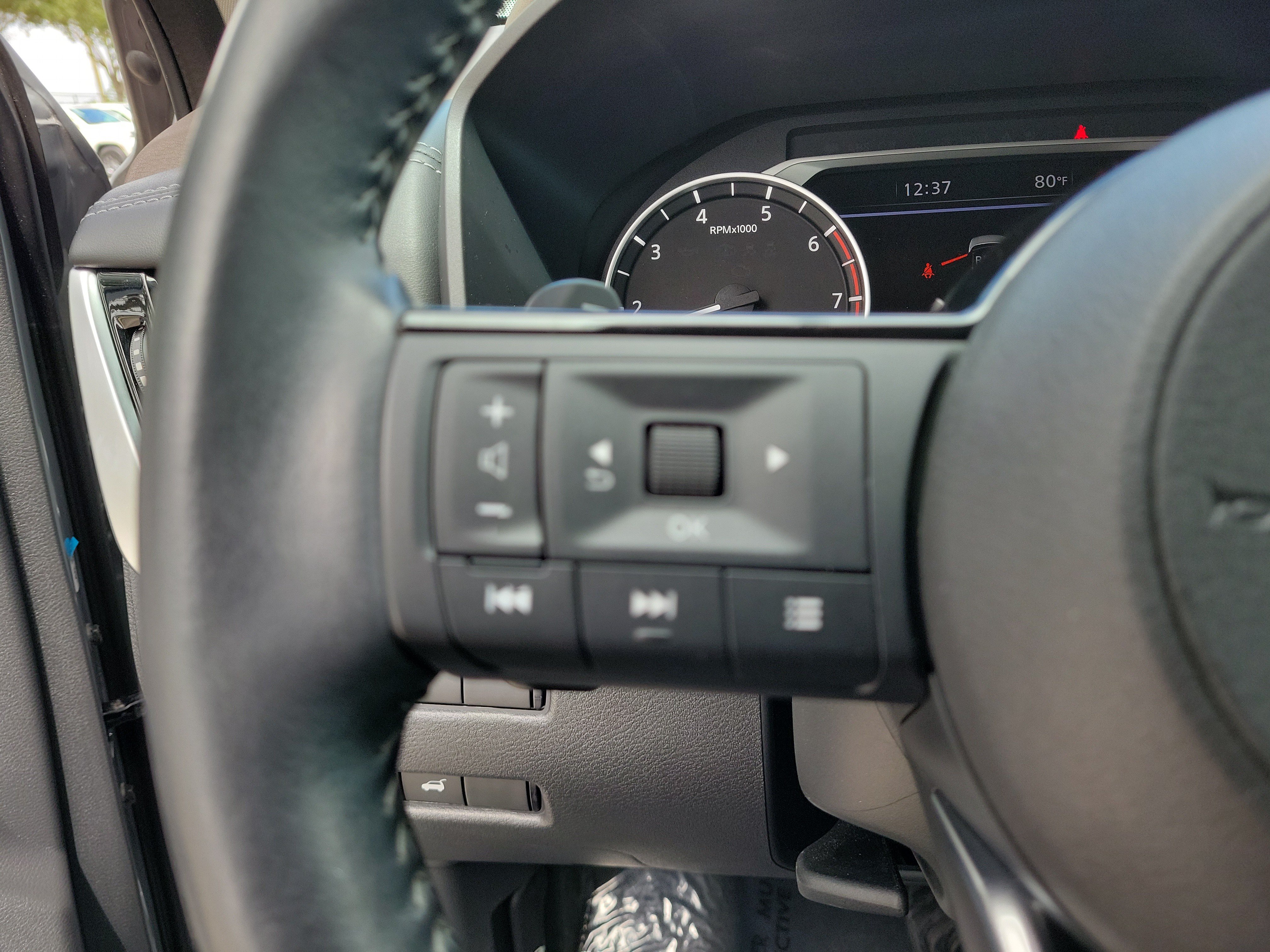 Certified 2023 Nissan Rogue SL w/ SL Premium Package FWD image 22