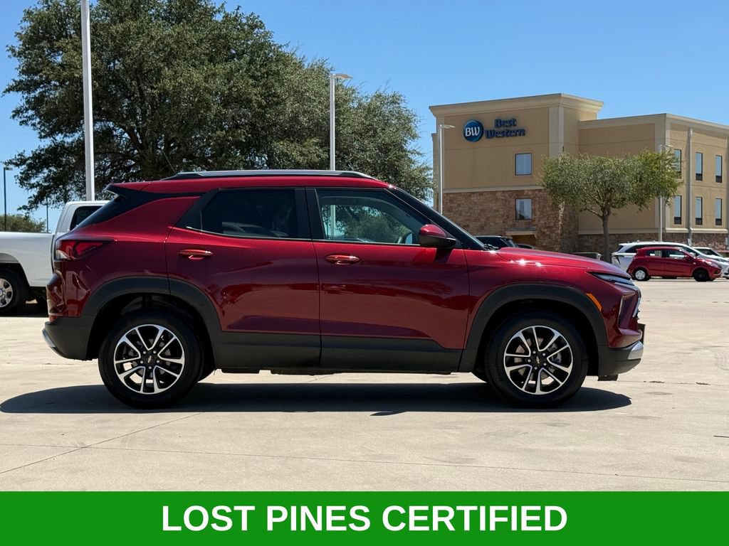Used 2025 Chevrolet TrailBlazer LT FWD image 5