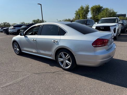 Used 2014 Volkswagen Passat 2.5 SE FWD image 7