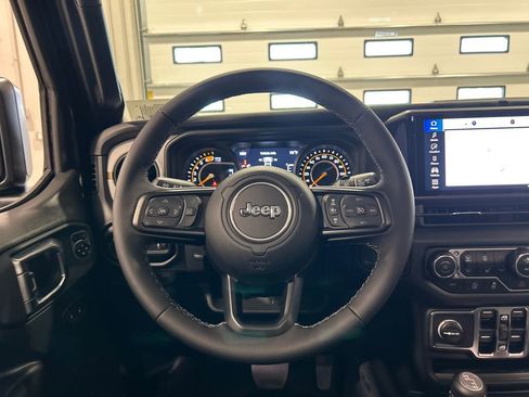 New 2025 Jeep Wrangler Sport S image 29