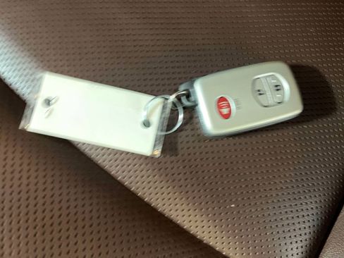 Used 2019 Toyota 4Runner Limited image 17