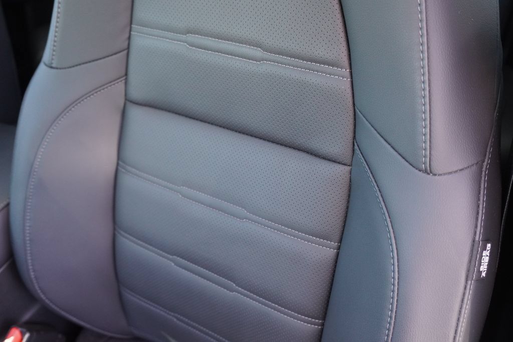 Used 2022 Honda CR-V EX-L image 10