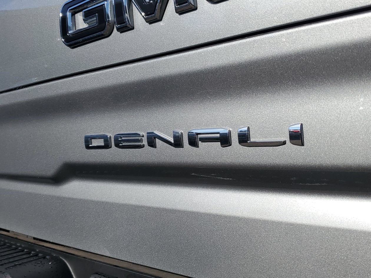 Used 2026 GMC Sierra 1500 Denali Ultimate AWD/4WD image 8