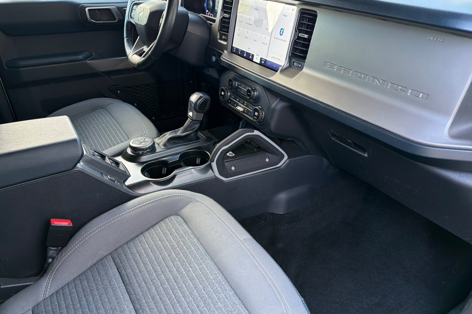 Used 2023 Ford Bronco Outer Banks w/ Sasquatch Package AWD/4WD image 16