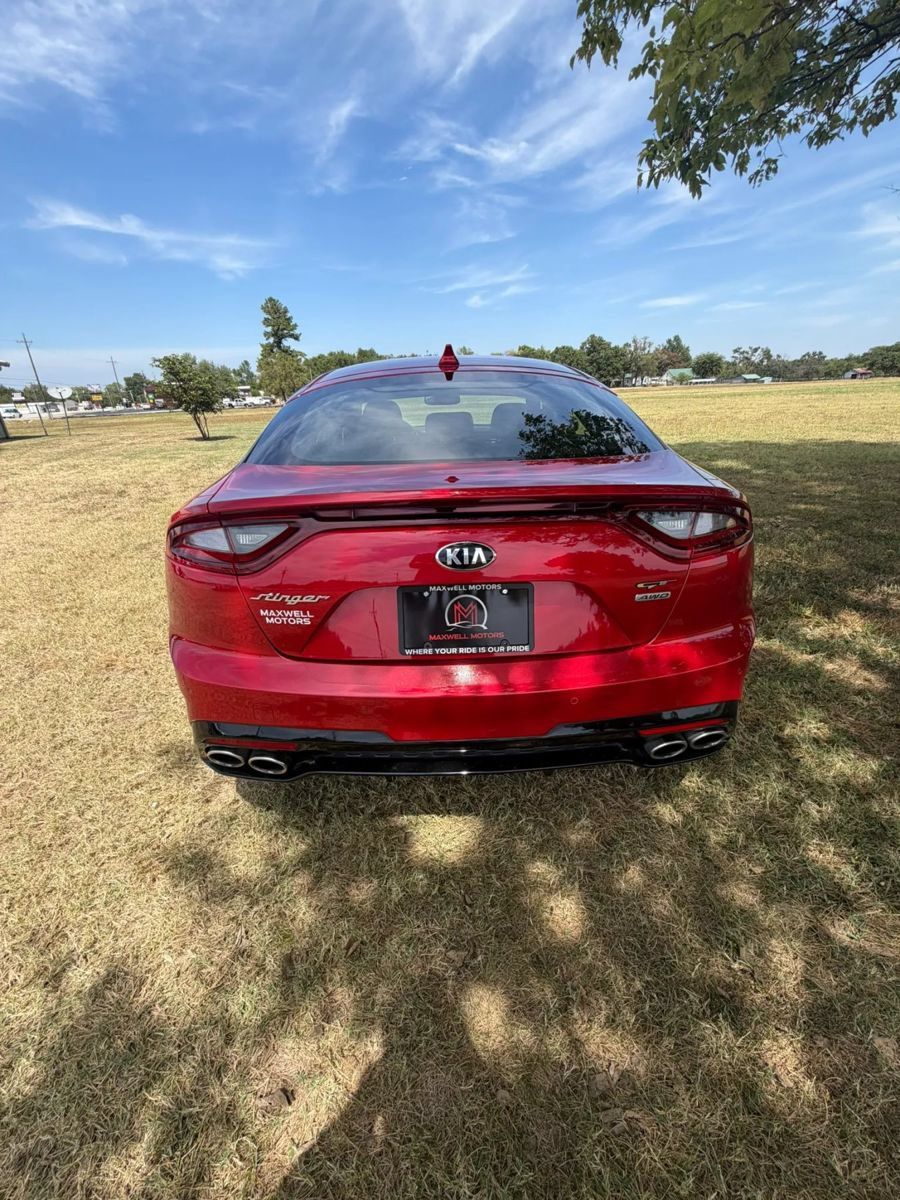 Used 2019 Kia Stinger GT1 AWD/4WD image 7