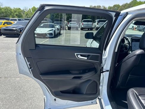 Used 2024 Ford Edge SEL w/ Convenience Package AWD/4WD image 26