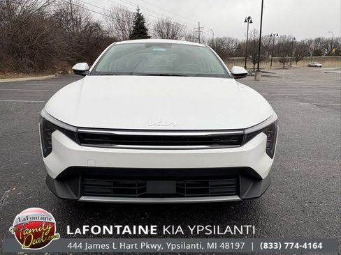 Certified 2025 Kia K4 EX image 8