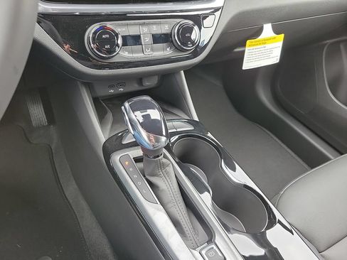 New 2026 Buick Envista Sport Touring w/ Convenience I Package FWD image 18
