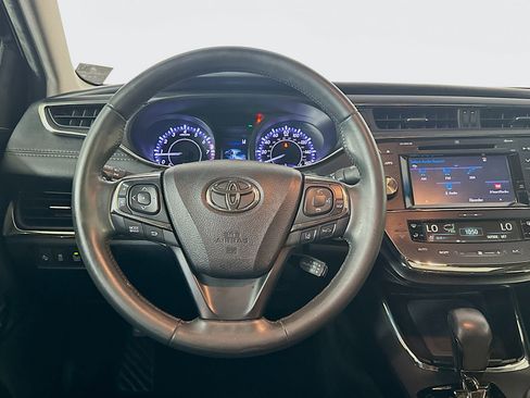 Used 2017 Toyota Avalon Limited FWD image 17