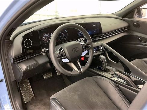 Certified 2025 Hyundai Elantra N image 17
