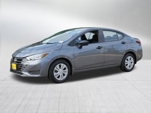 Used 2025 Nissan Versa S w/ Trunk Package FWD image 3
