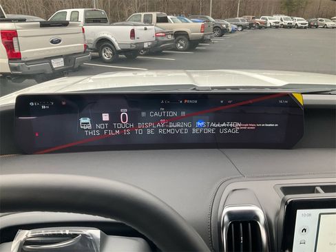 New 2026 Ford Expedition Tremor image 22