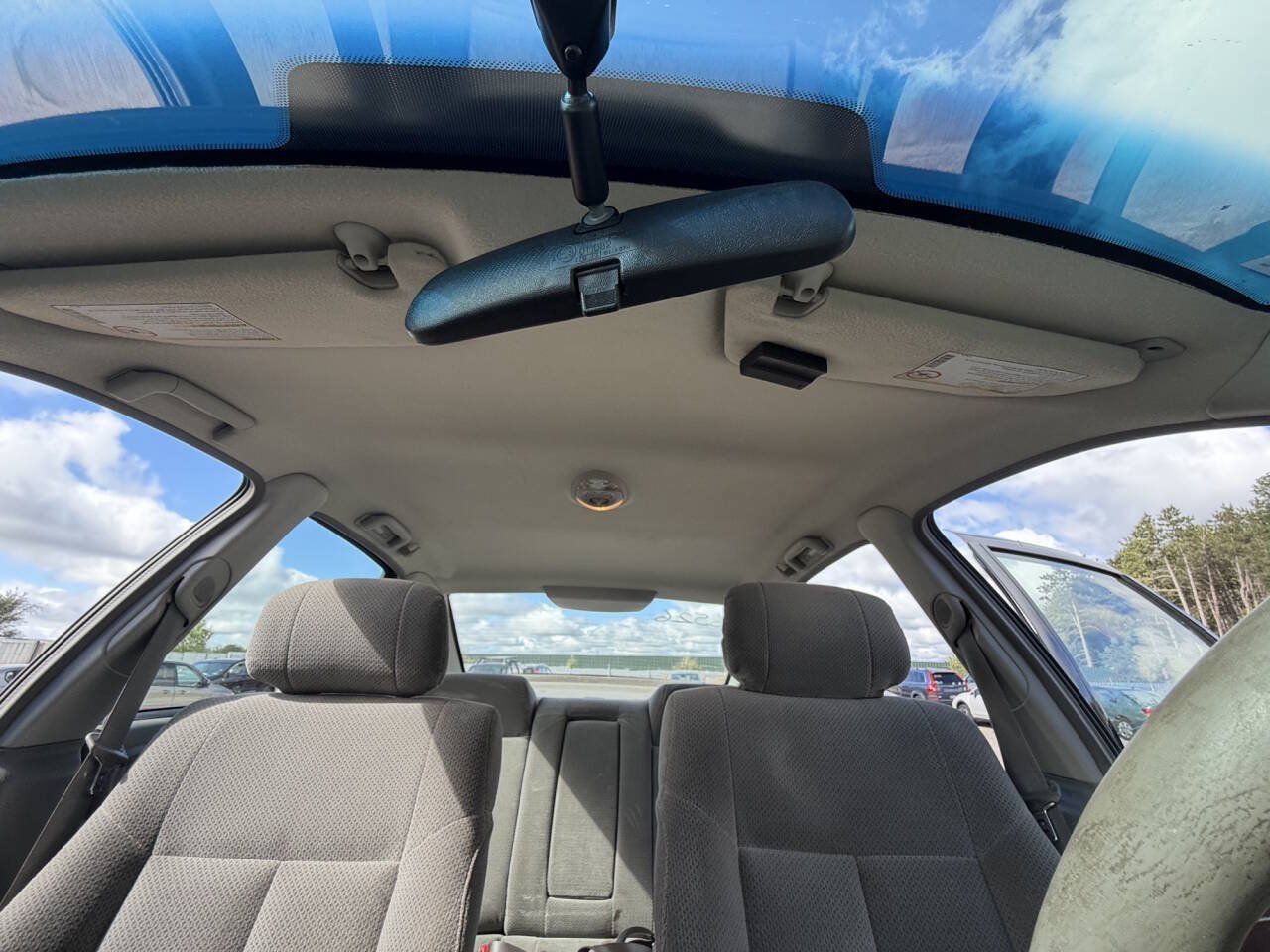 Used 2000 Saturn L-Series LS2 FWD image 31