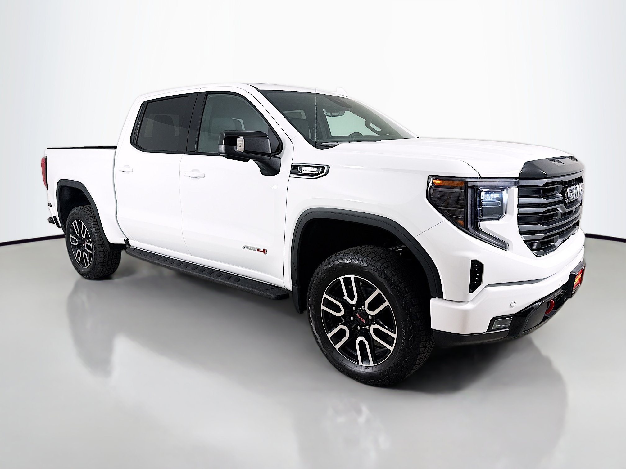 Used 2026 GMC Sierra 1500 AT4 w/ AT4 Premium Package AWD/4WD image 1