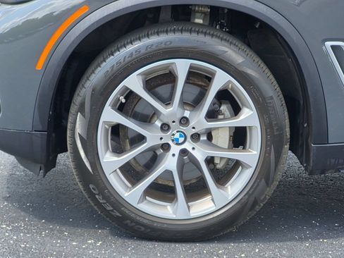 Used 2023 BMW X5 xDrive40i AWD/4WD image 9