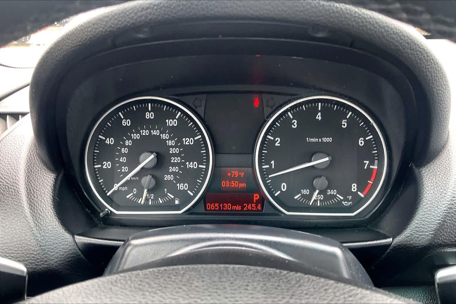 Used 2012 BMW 135i Convertible RWD image 25
