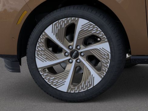 New 2026 Lincoln Navigator L Black Label AWD/4WD image 18