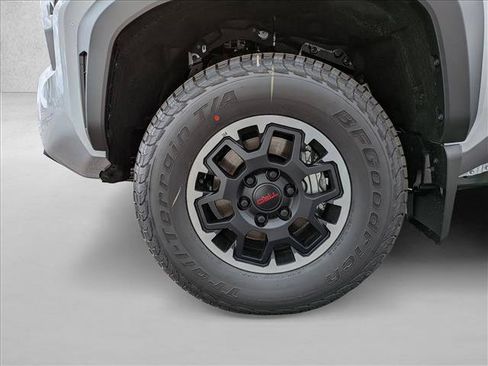 New 2026 Toyota Tacoma TRD Off-Road AWD/4WD image 10