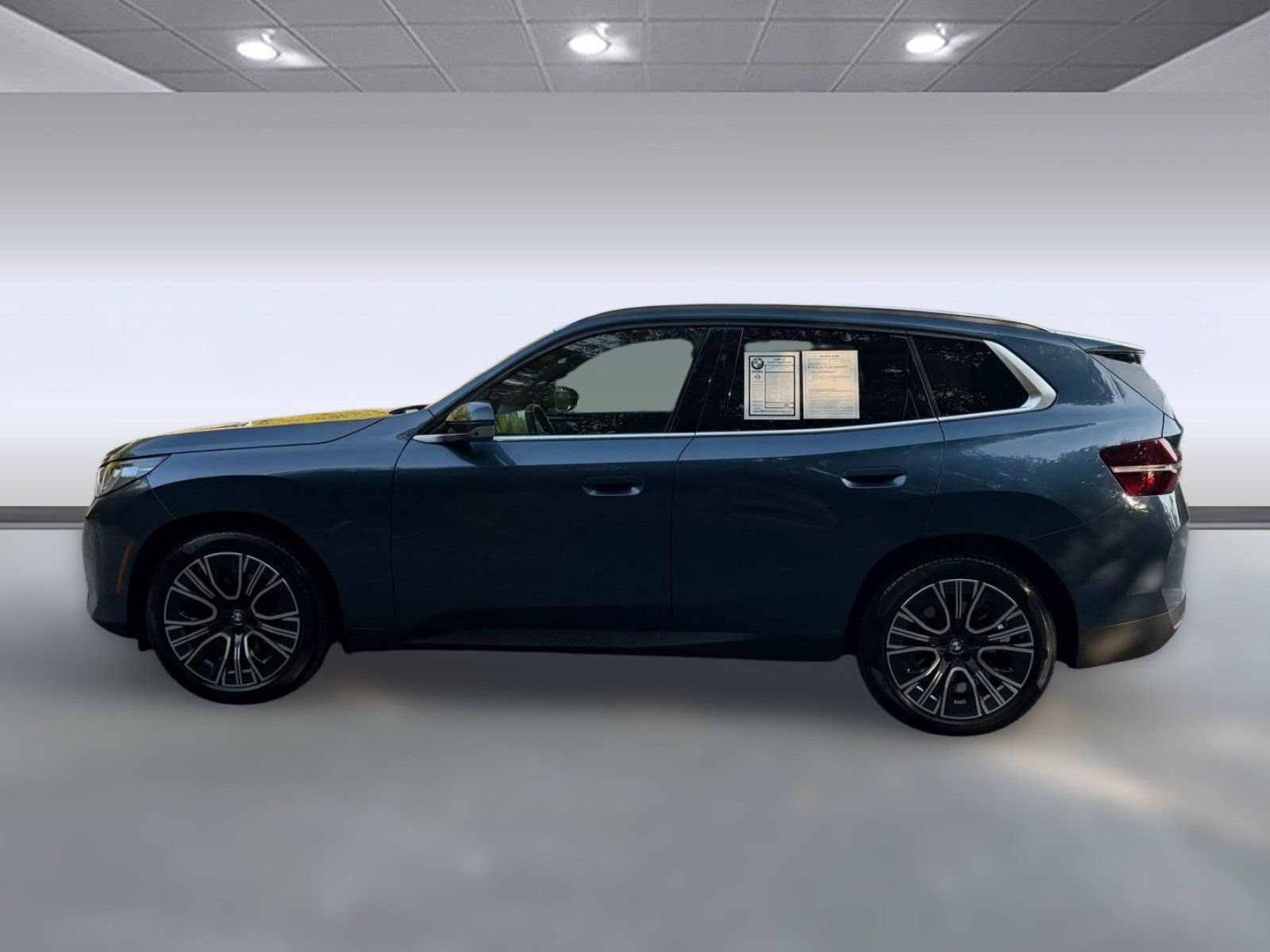 Certified 2026 BMW X3 xDrive30i AWD/4WD image 2