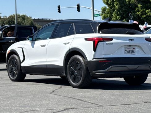 Used 2025 Chevrolet Blazer EV LT w/ Midnight/Sport Edition FWD image 7