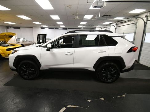 Certified 2024 Toyota RAV4 Adventure AWD/4WD image 4