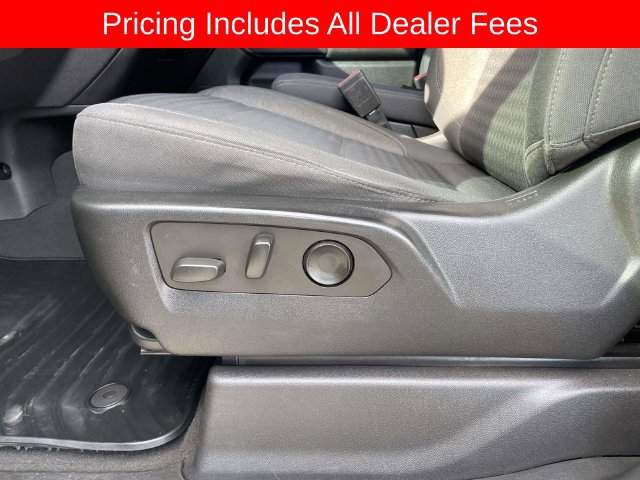 Used 2022 Chevrolet Silverado 1500 Custom Trail Boss AWD/4WD image 23
